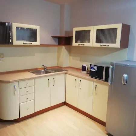 Apart Hotel Central Razgrad 3*