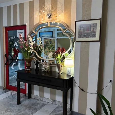 Apart Hotel Central Razgrad 호텔 Razgrad