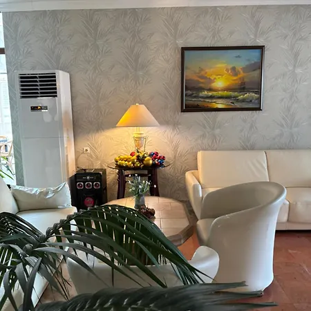 Apart Hotel Central Razgrad 호텔