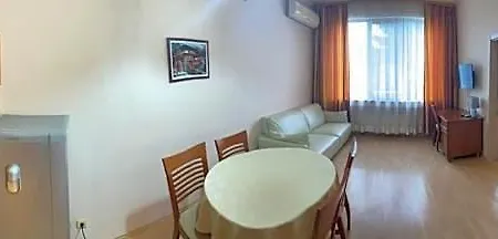 ホテル Apart Hotel Central Razgrad Razgrad