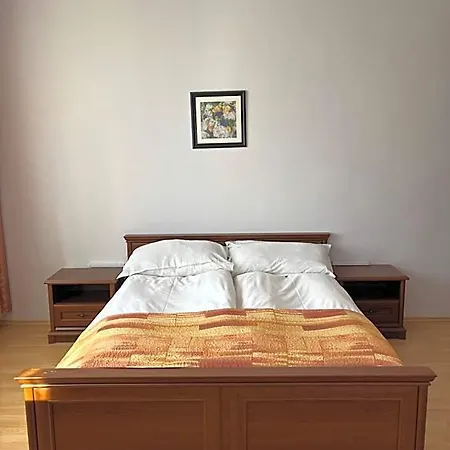 ホテル Apart Hotel Central Razgrad Razgrad
