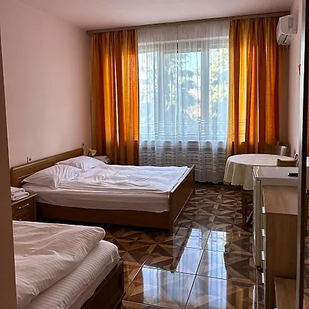 Apart Hotel Central Razgrad ホテル 3*